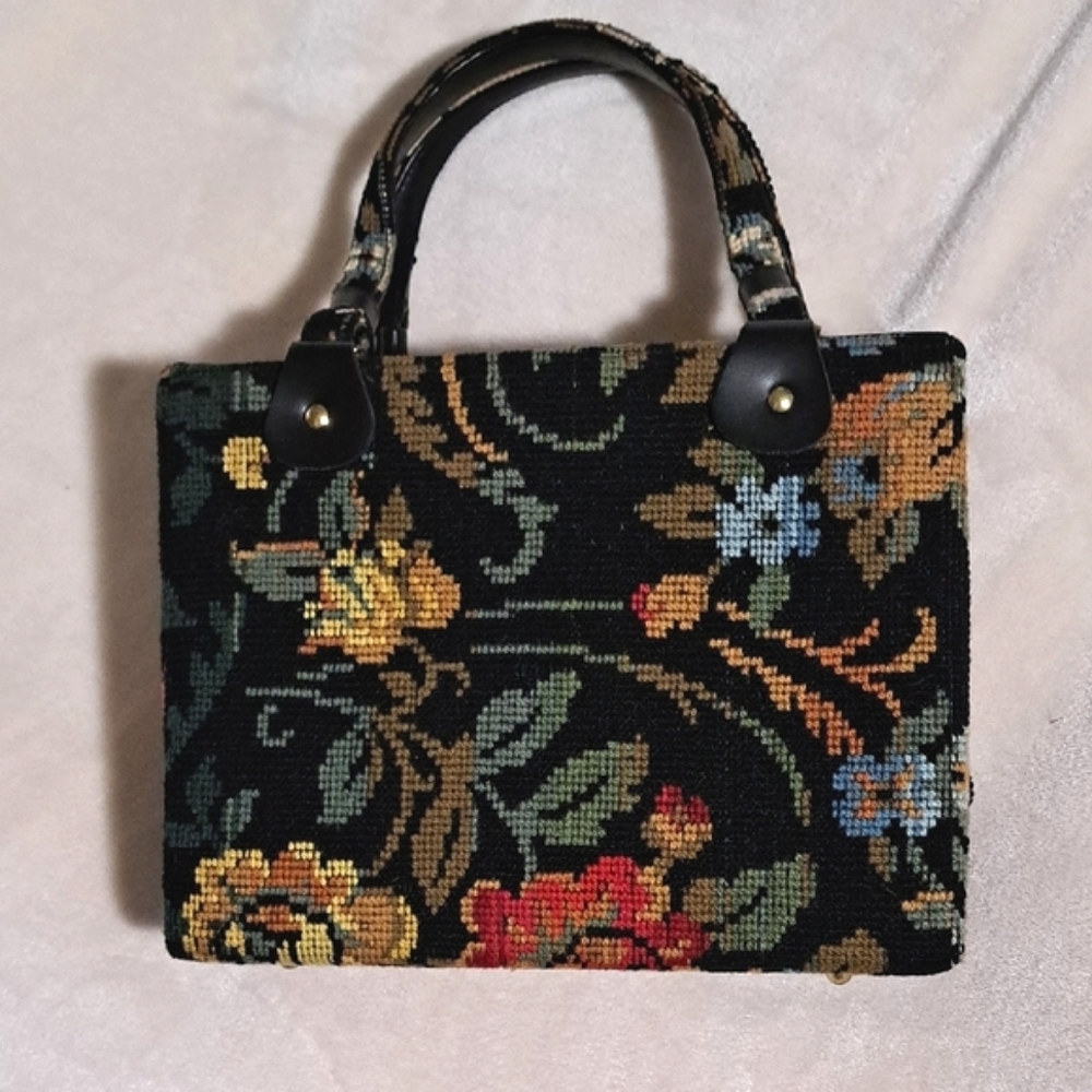 Floral Tapestry Handbag